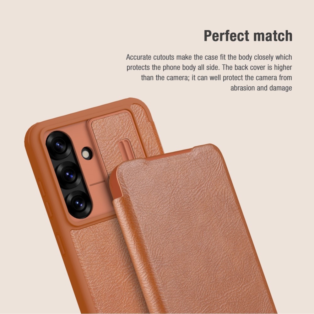 Funda Qin Pro CamShield Samsung Galaxy S25 Brown