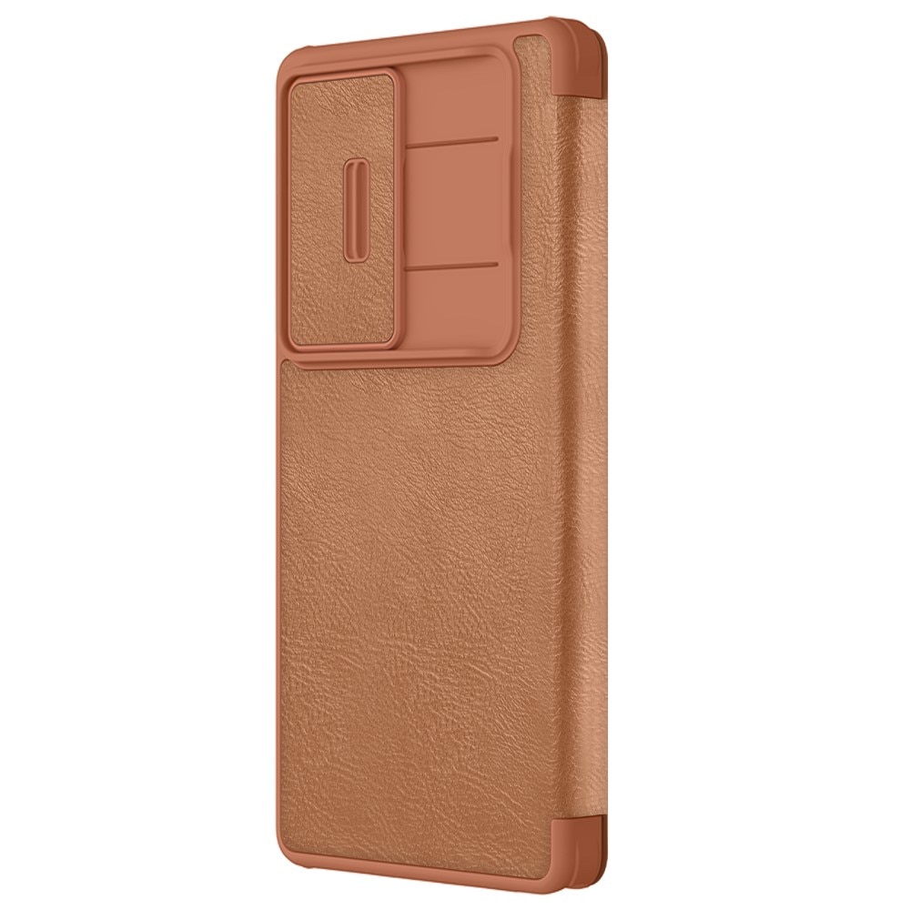 Funda Qin Pro CamShield Samsung Galaxy S25 Ultra Brown