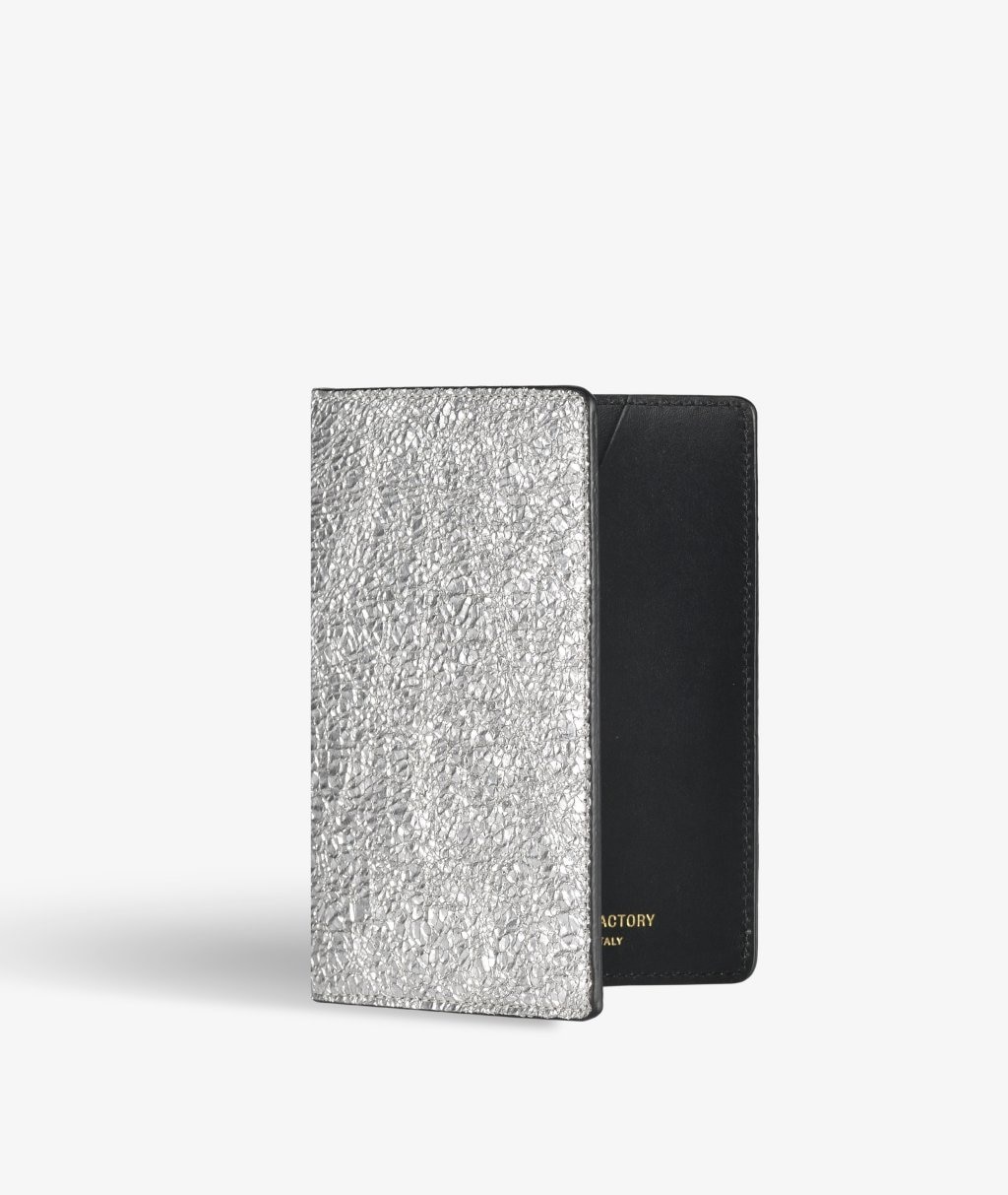 Funda para pasaporte Crushed Metallic Silver